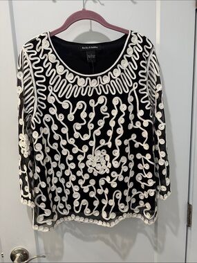 Black and White Embroidered Sheer Sleeve Top